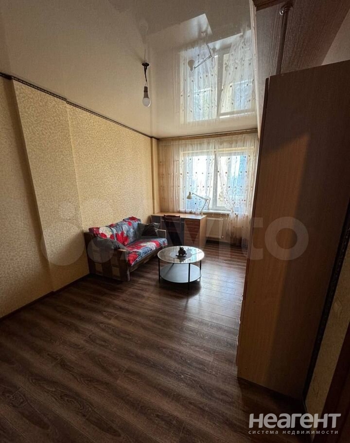 Продается 1-комнатная квартира, 39 м²