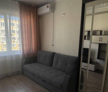 Продается 1-комнатная квартира, 36 м²