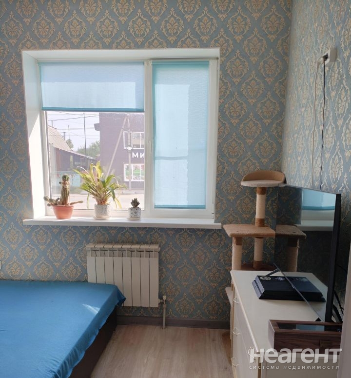 Продается 1-комнатная квартира, 40,6 м²