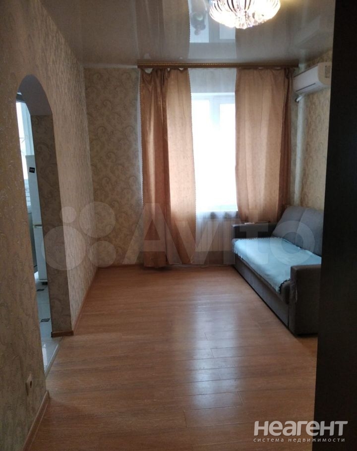 Продается 1-комнатная квартира, 30,9 м²