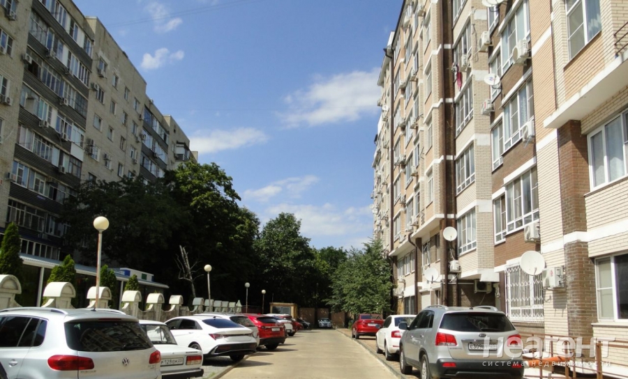 Продается 3-х комнатная квартира, 98 м²