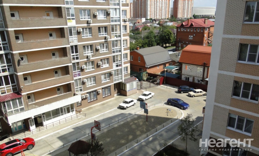 Продается 3-х комнатная квартира, 98 м²