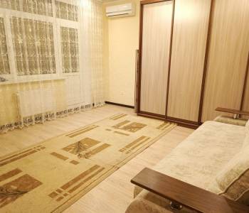 Сдается Многокомнатная квартира, 82,8 м²