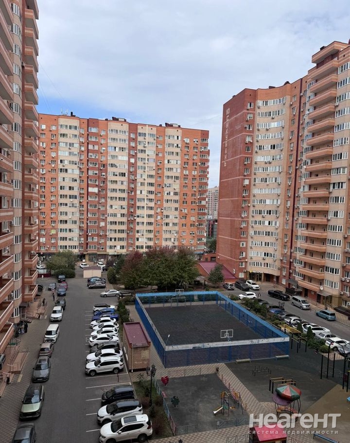 Продается 2-х комнатная квартира, 68,7 м²