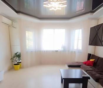 Продается 2-х комнатная квартира, 75 м²