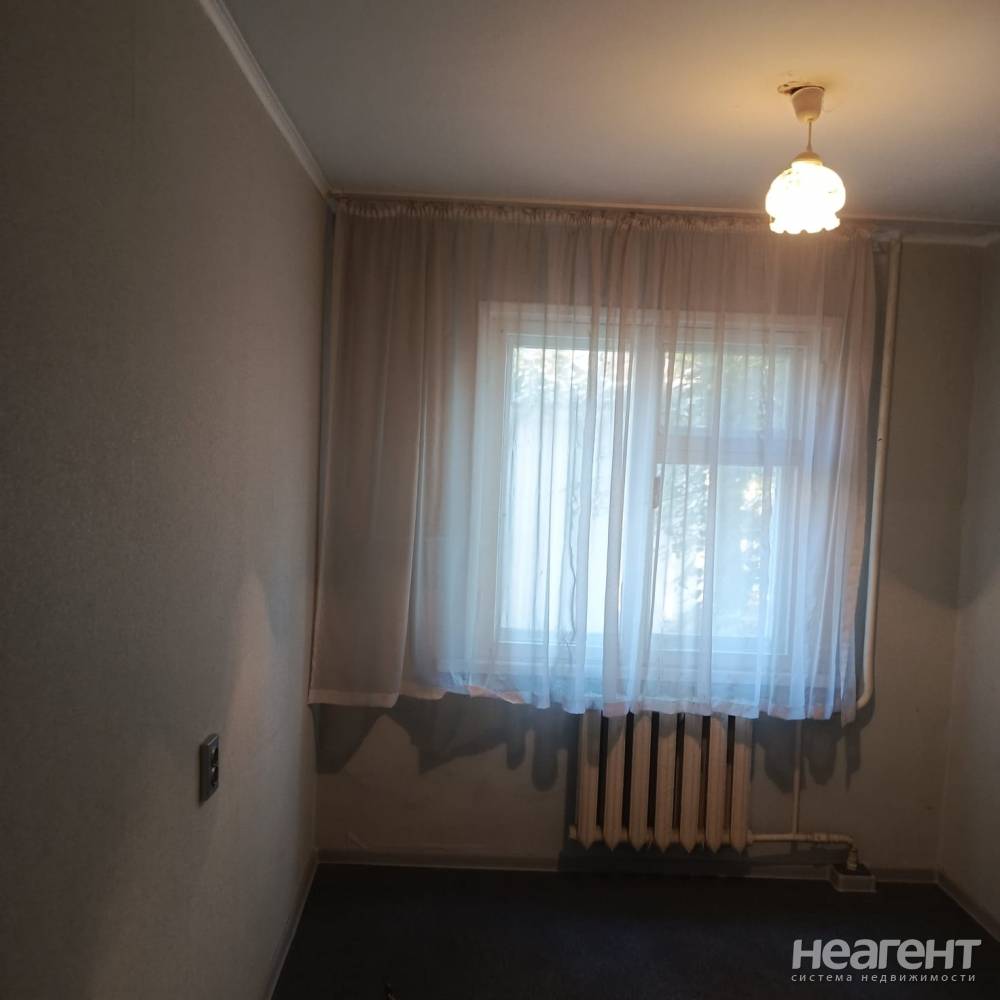 Продается 3-х комнатная квартира, 46,8 м²