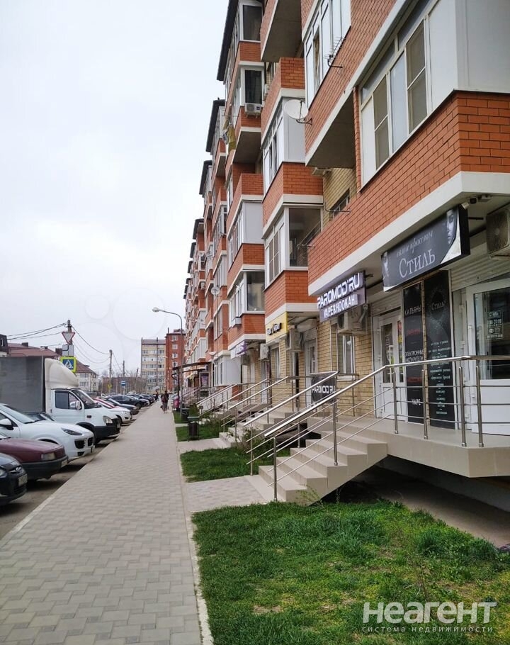 Продается 1-комнатная квартира, 36 м²