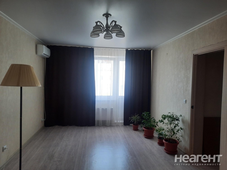 Продается 2-х комнатная квартира, 58 м²