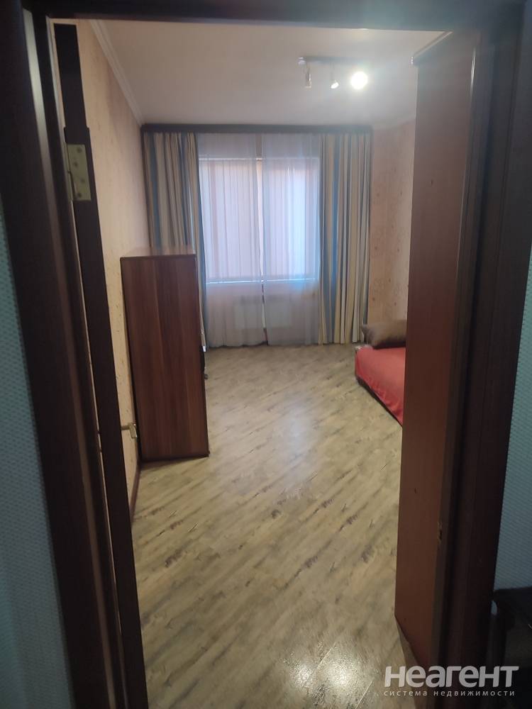 Сдается 2-х комнатная квартира, 74 м²