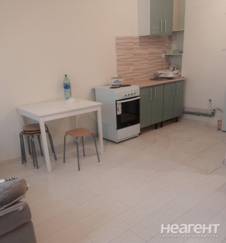 Продается 1-комнатная квартира, 35,8 м²