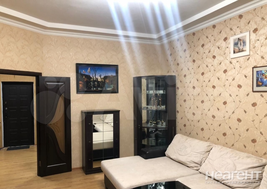 Сдается 2-х комнатная квартира, 61 м²