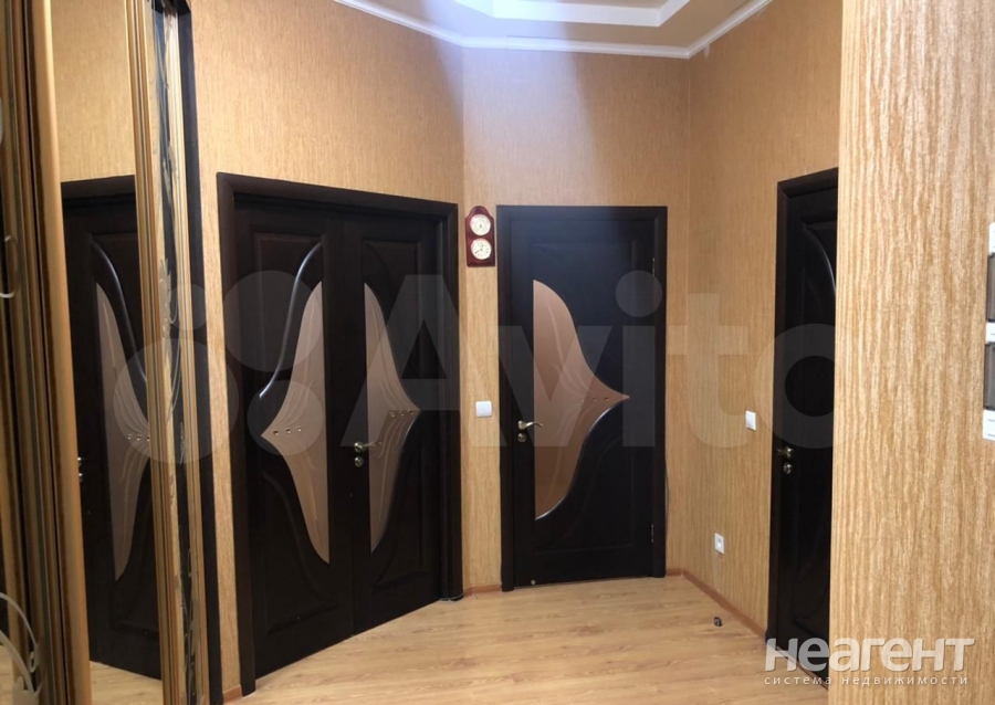 Сдается 2-х комнатная квартира, 61 м²