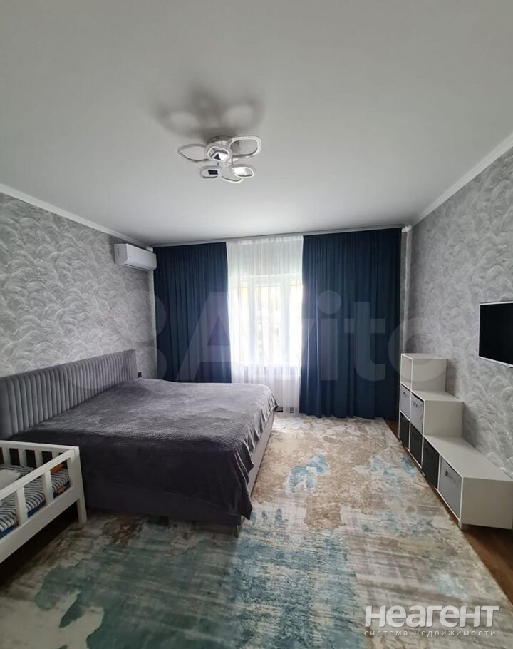 Продается 3-х комнатная квартира, 72 м²