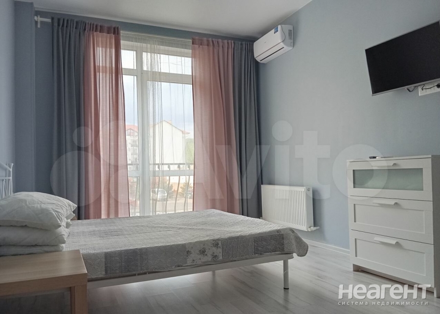 Продается 1-комнатная квартира, 42,1 м²