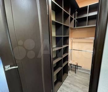 Продается 3-х комнатная квартира, 63 м²