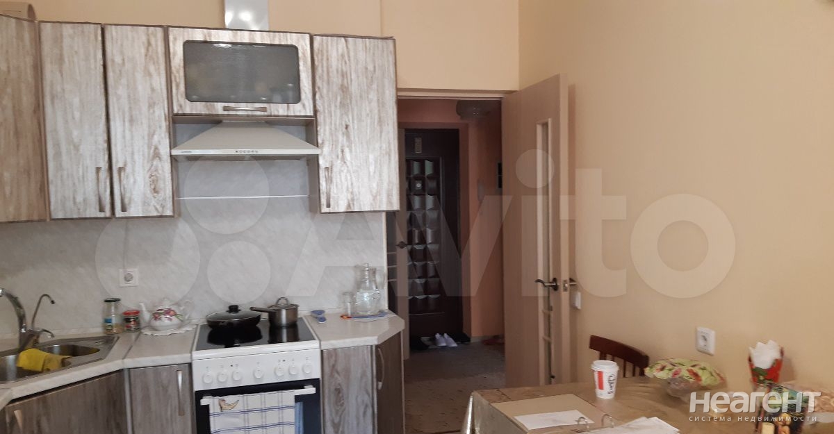 Продается 1-комнатная квартира, 44,5 м²