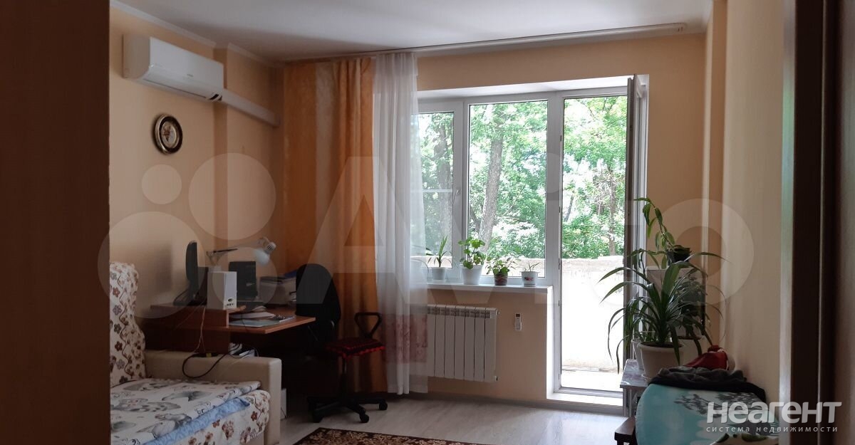 Продается 1-комнатная квартира, 44,5 м²