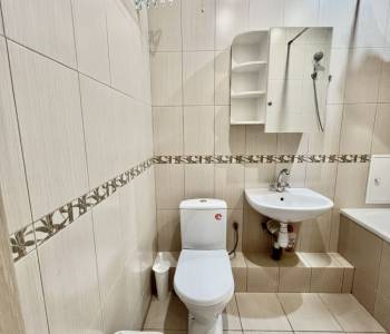 Сдается 1-комнатная квартира, 37 м²