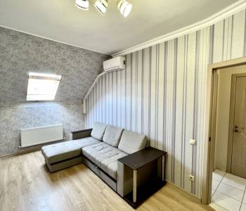 Сдается 1-комнатная квартира, 37 м²