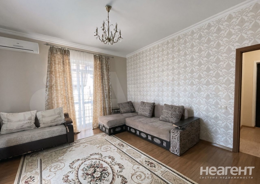 Продается 1-комнатная квартира, 39 м²