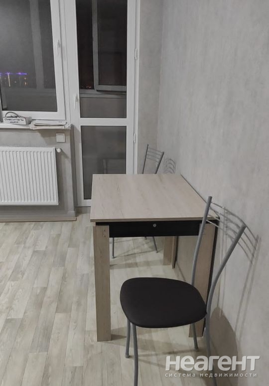 Сдается 1-комнатная квартира, 36 м²