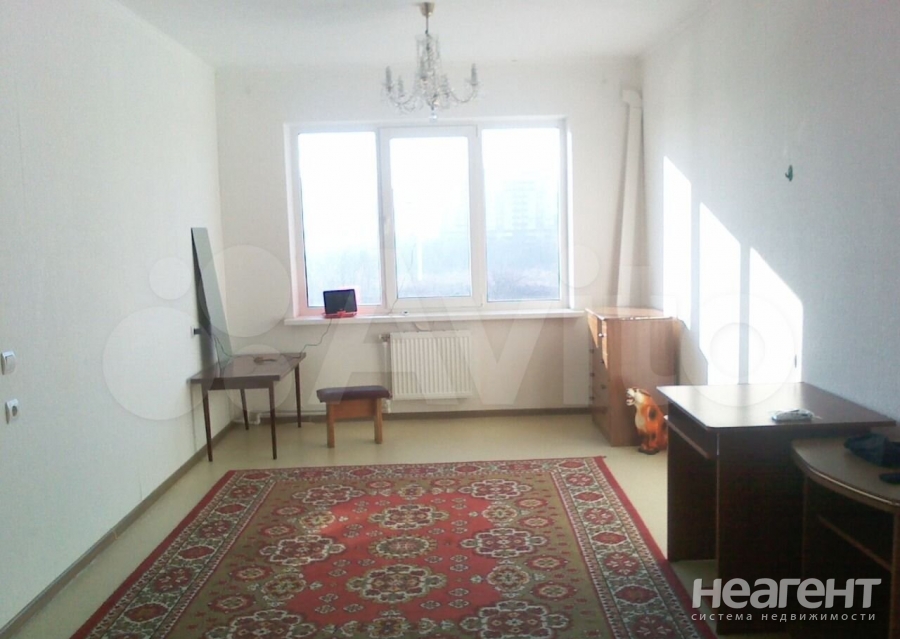 Продается 1-комнатная квартира, 40 м²