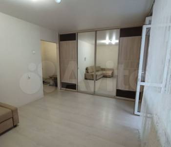 Продается 1-комнатная квартира, 36,6 м²