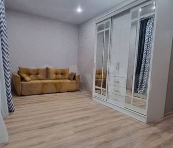 Продается 2-х комнатная квартира, 79 м²