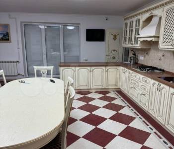 Продается Дом, 451 м²