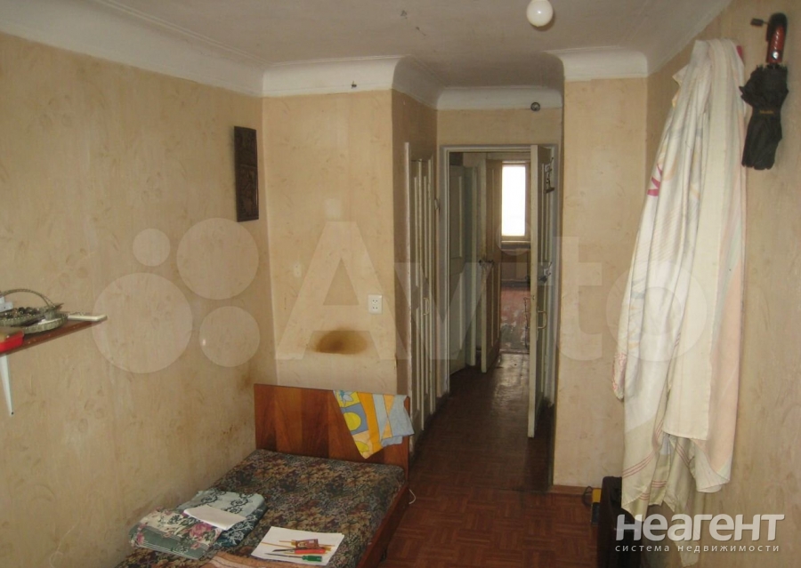 Продается 3-х комнатная квартира, 48,3 м²