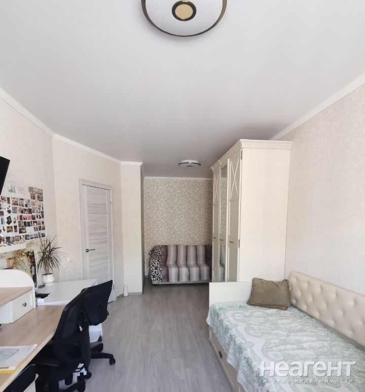 Продается 1-комнатная квартира, 39,5 м²