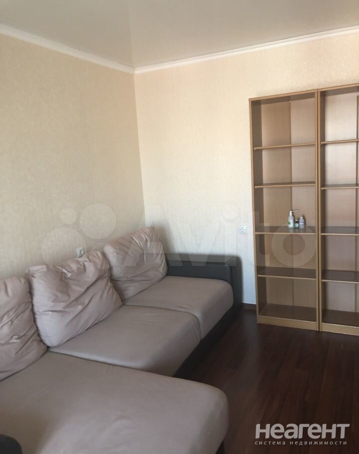 Продается 1-комнатная квартира, 32 м²