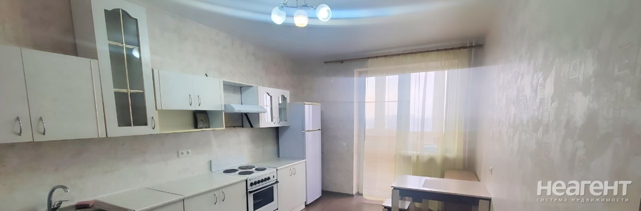 Сдается 2-х комнатная квартира, 66,8 м²