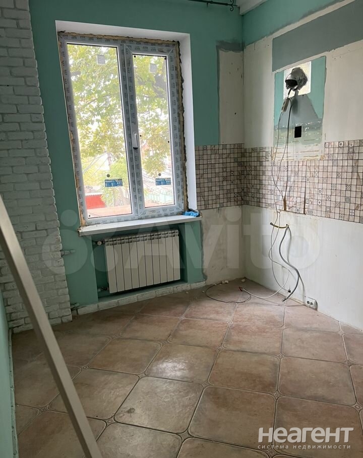 Продается 3-х комнатная квартира, 64 м²