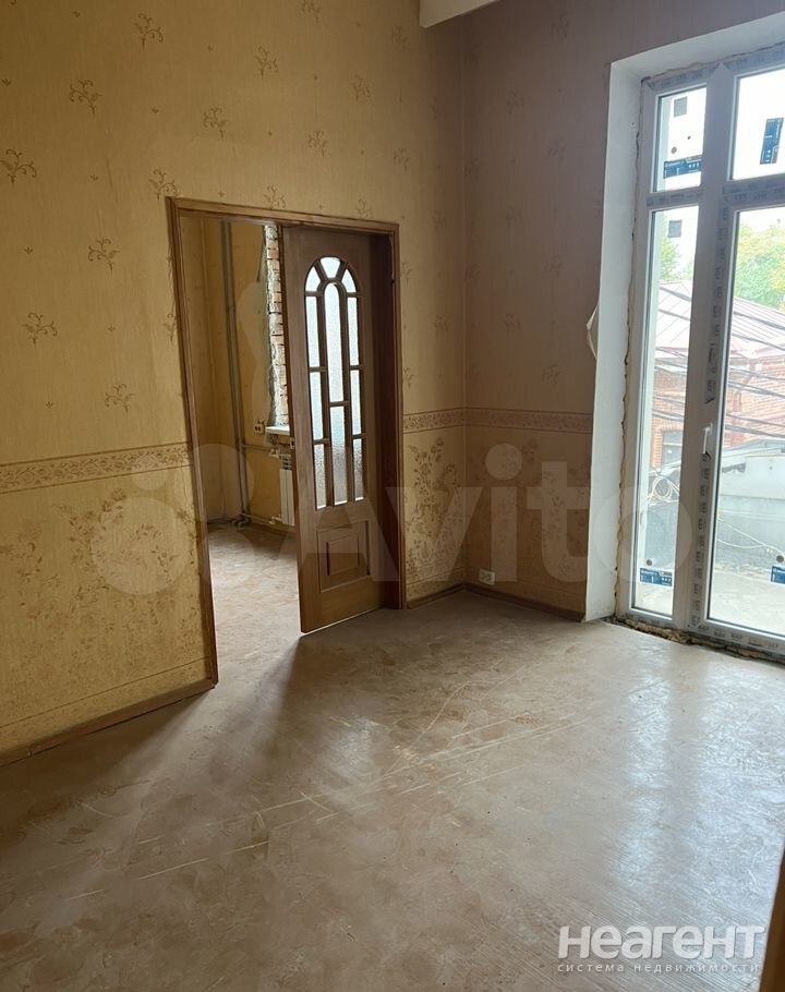 Продается 3-х комнатная квартира, 64 м²