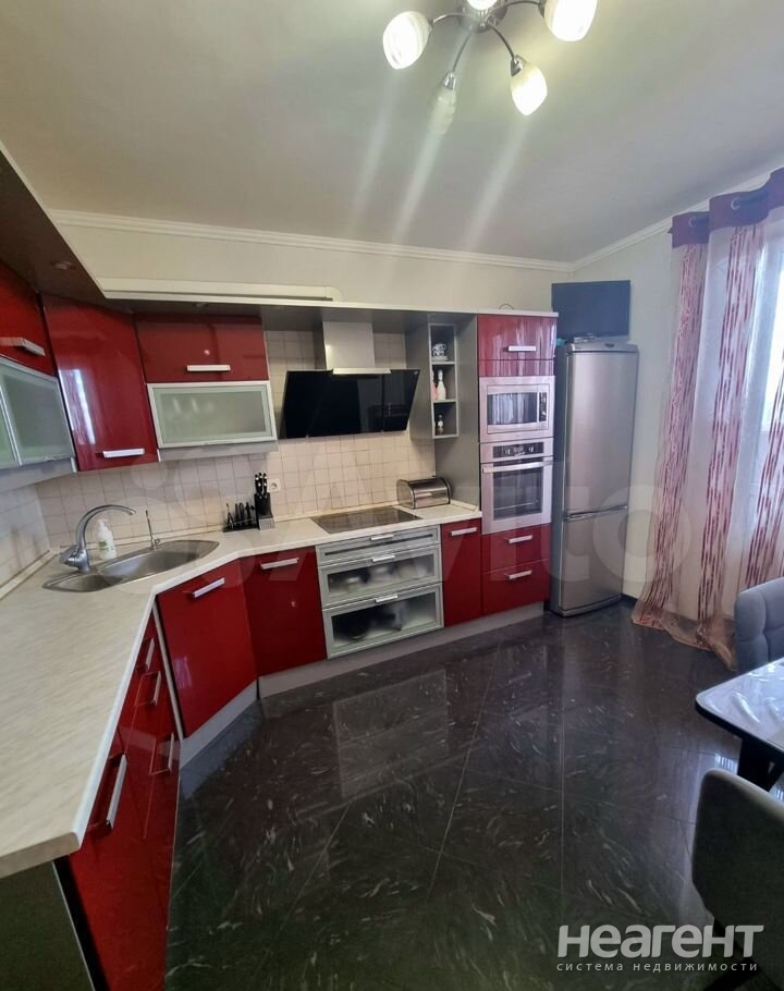 Продается 1-комнатная квартира, 49,5 м²