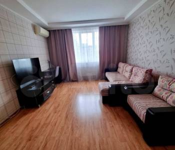 Продается 1-комнатная квартира, 49,5 м²