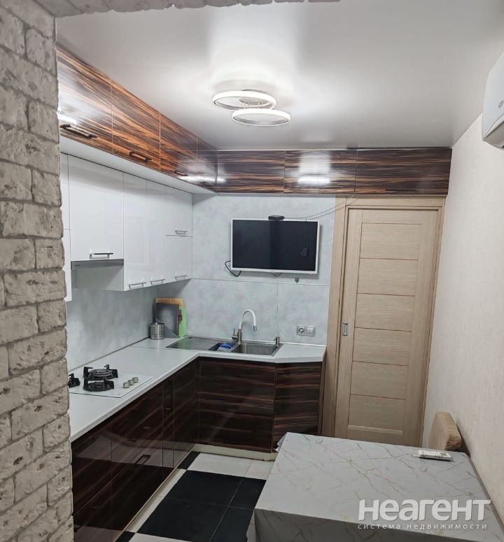 Сдается 2-х комнатная квартира, 55 м²