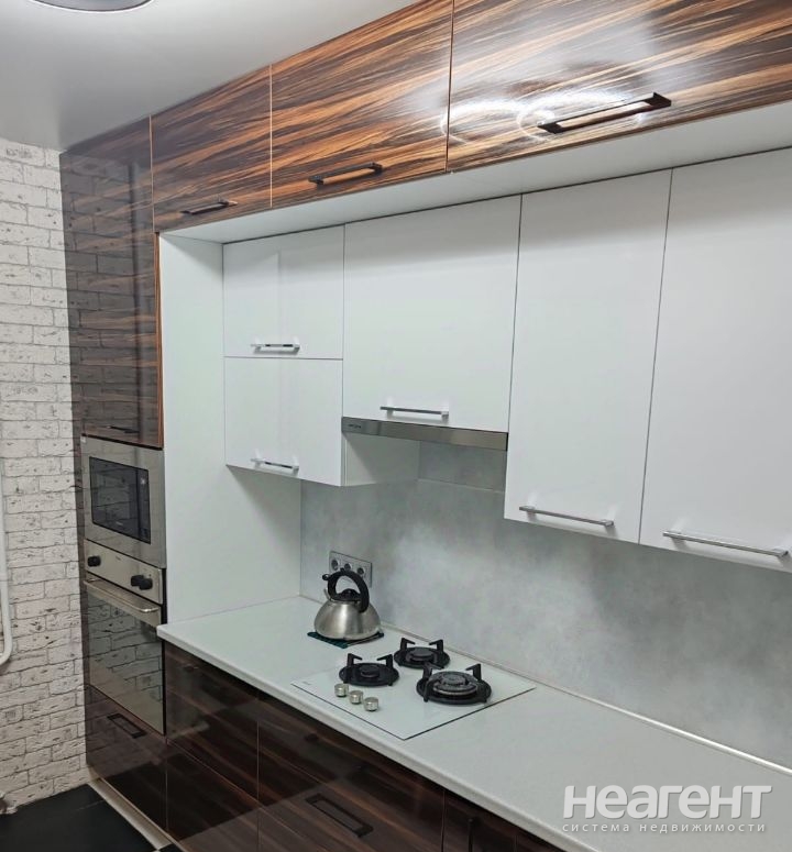 Сдается 2-х комнатная квартира, 55 м²