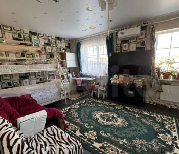 Продается Дом, 185 м²