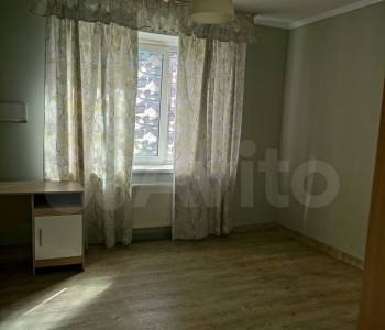 Продается 1-комнатная квартира, 38 м²