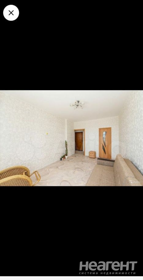 Продается 1-комнатная квартира, 37 м²