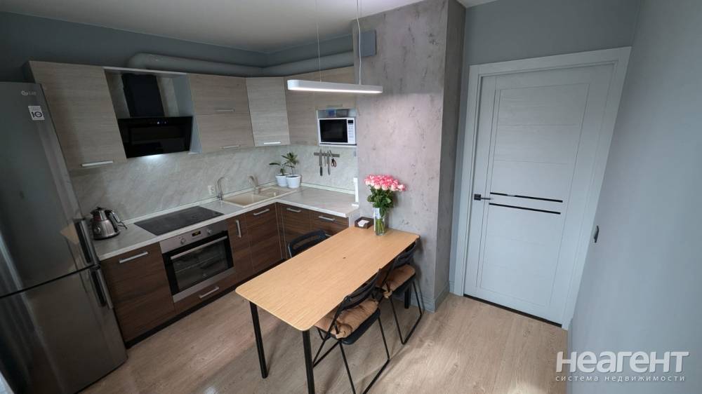 Продается 2-х комнатная квартира, 59,6 м²