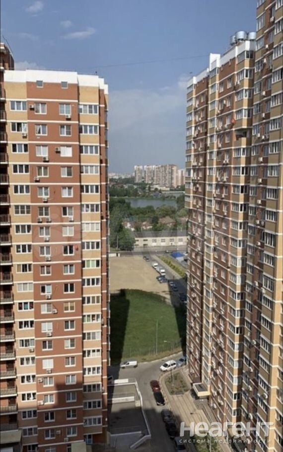 Продается 2-х комнатная квартира, 67 м²