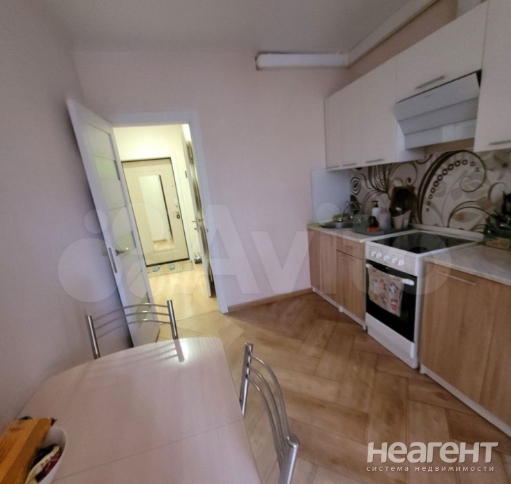 Продается 1-комнатная квартира, 41,4 м²