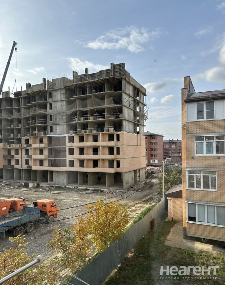 Продается 1-комнатная квартира, 44 м²