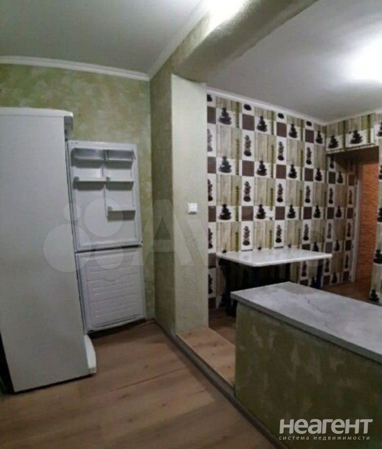 Продается 1-комнатная квартира, 30,4 м²