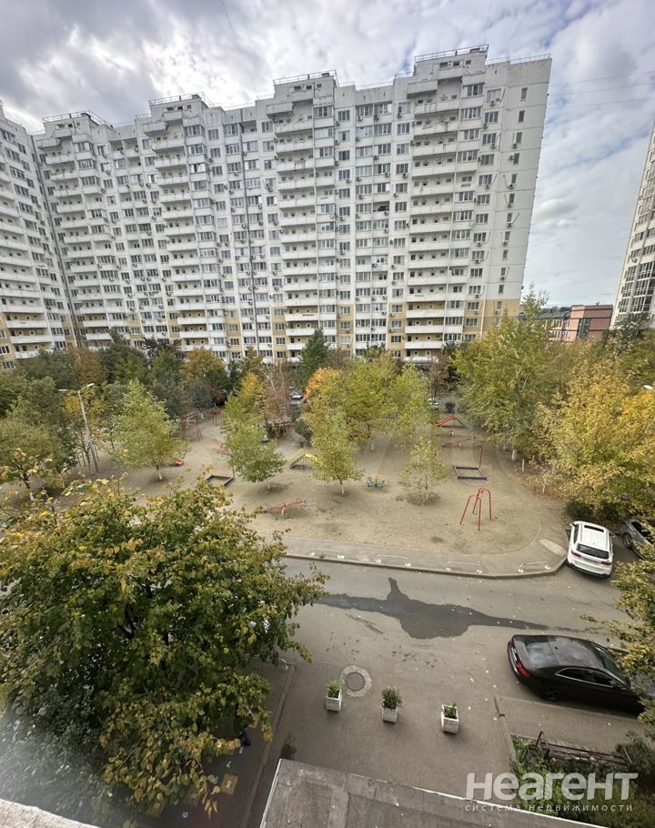 Продается 2-х комнатная квартира, 59,7 м²