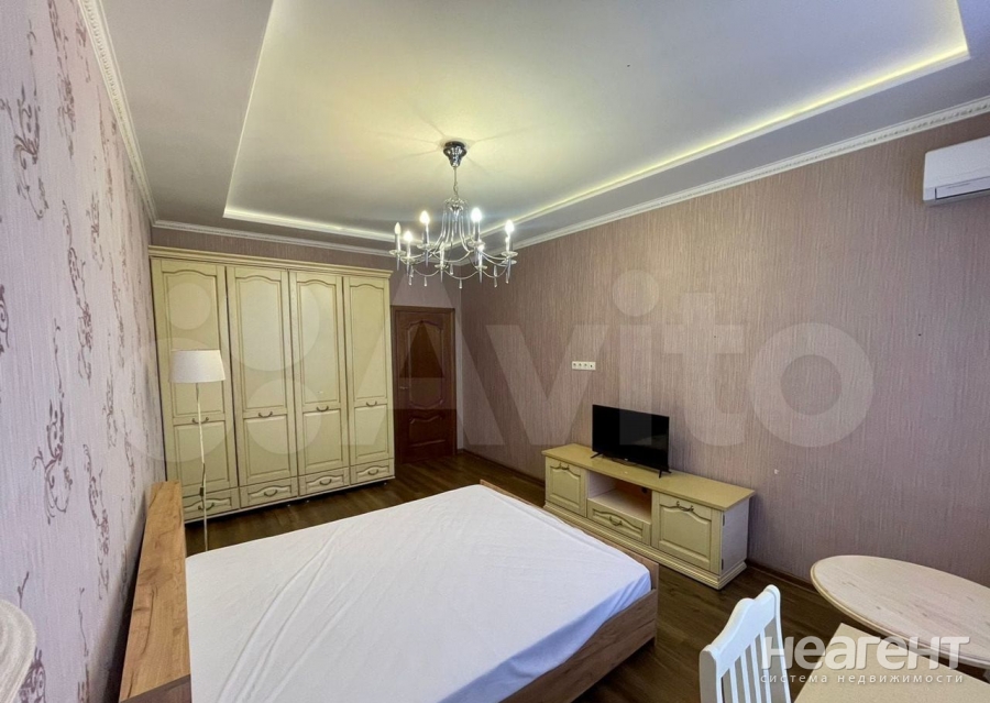 Продается 2-х комнатная квартира, 80 м²