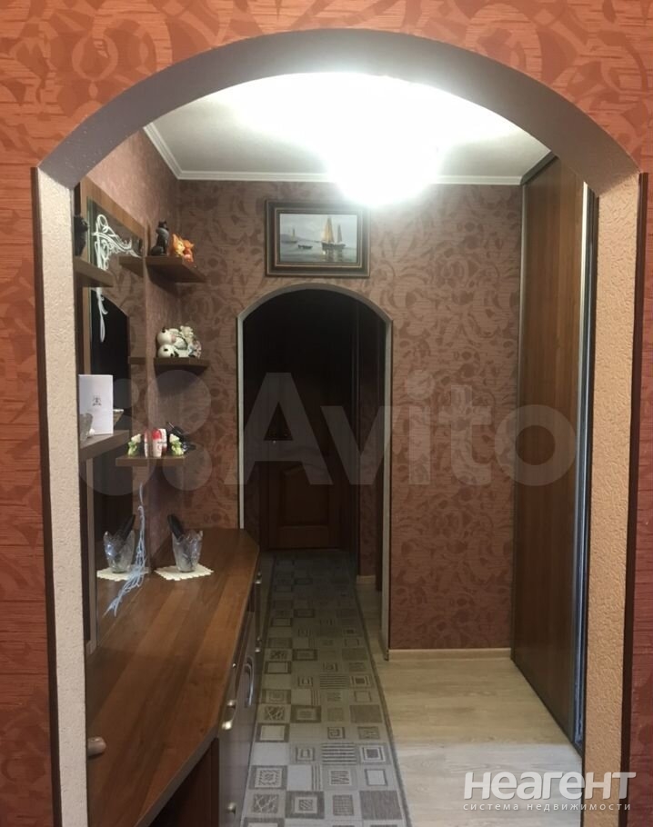 Продается Многокомнатная квартира, 78 м²